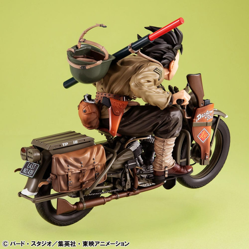 Dragonball Z 05 Desktop Real McCoy PVC Diorama Son Goku & Bike 18 cm 6
