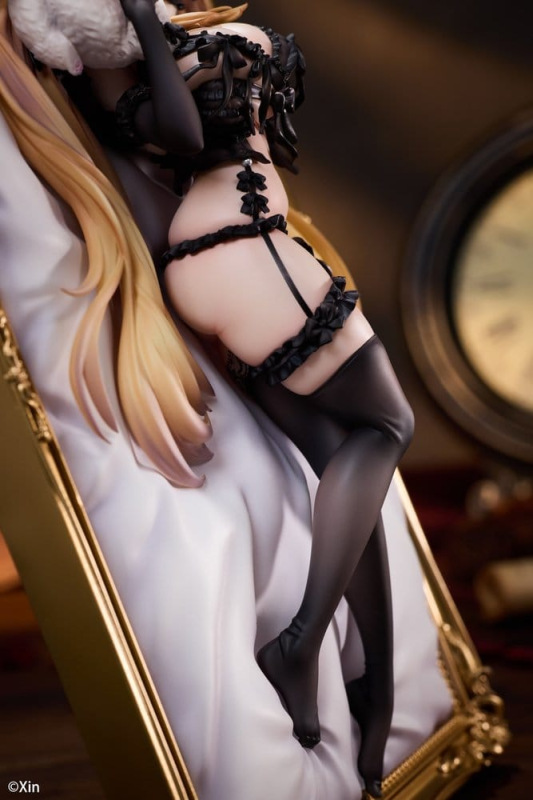Original Character PVC Figure 1/7 Stella Black Cat Ver. Illustrated by Xin 27 cm 9