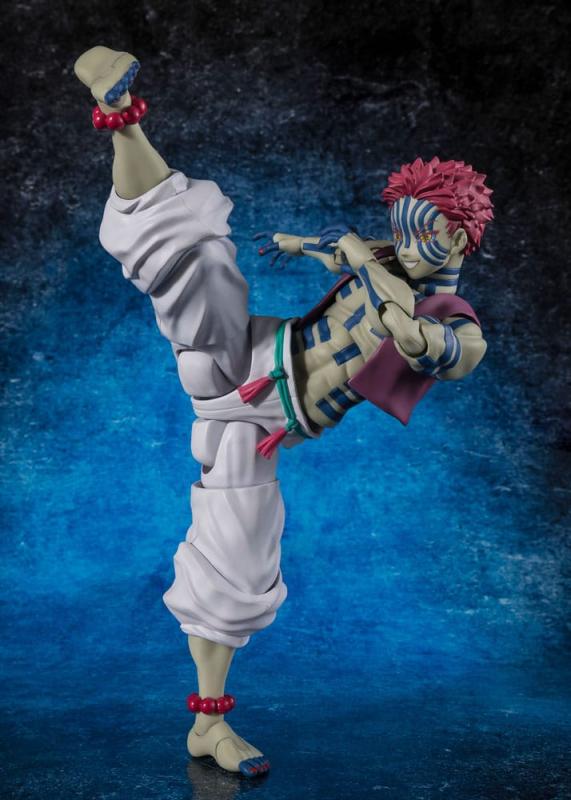 Demon Slayer: Kimetsu no Yaiba S.H.Figuarts Action Figure Akaza 15 cm 1