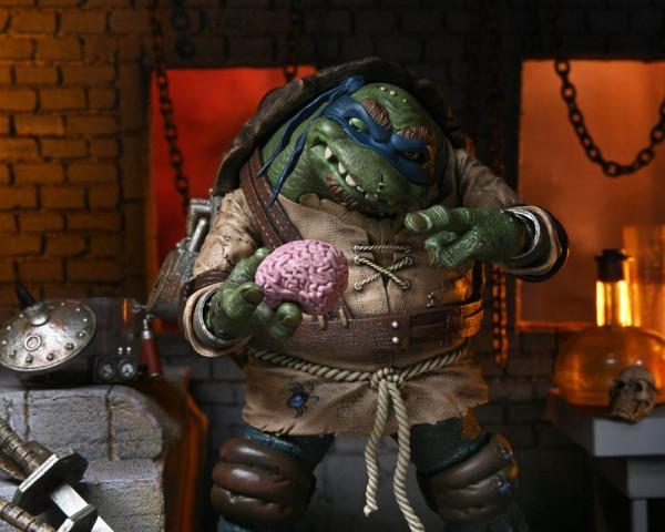 Universal Monsters x Teenage Mutant Ninja Turtles Action Figure Ultimate Leonardo as The Hunchback 1 7