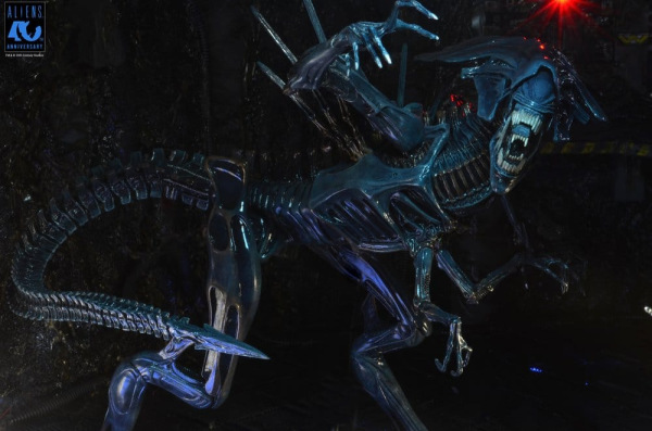 Aliens Ultra Deluxe Action Figure Alien Queen (40th Anniversary) 38 cm 13