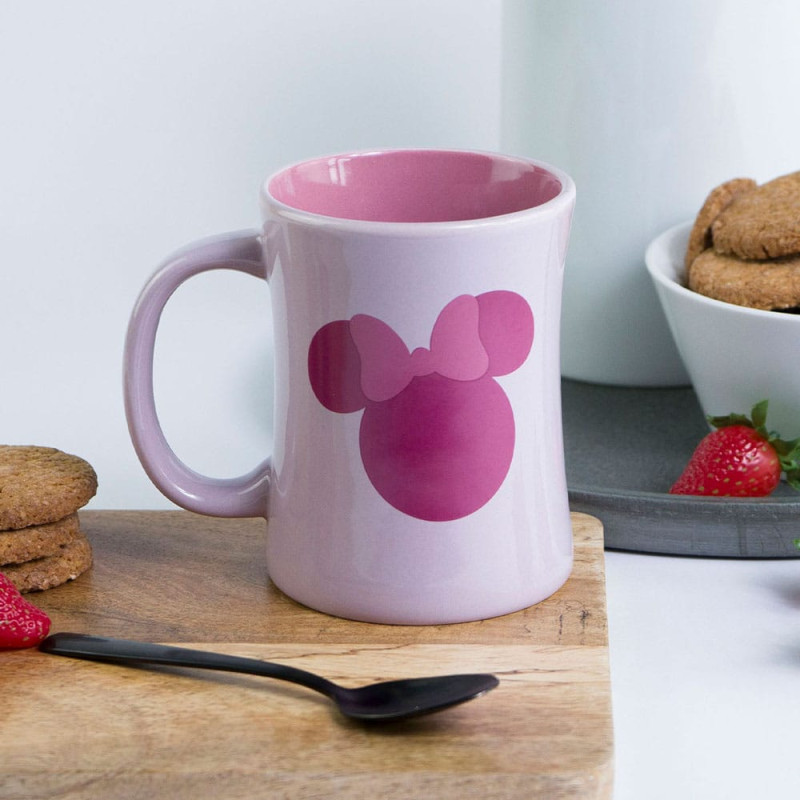 Disney 3D Relief Mug Minnie Mouse 360 ml 2