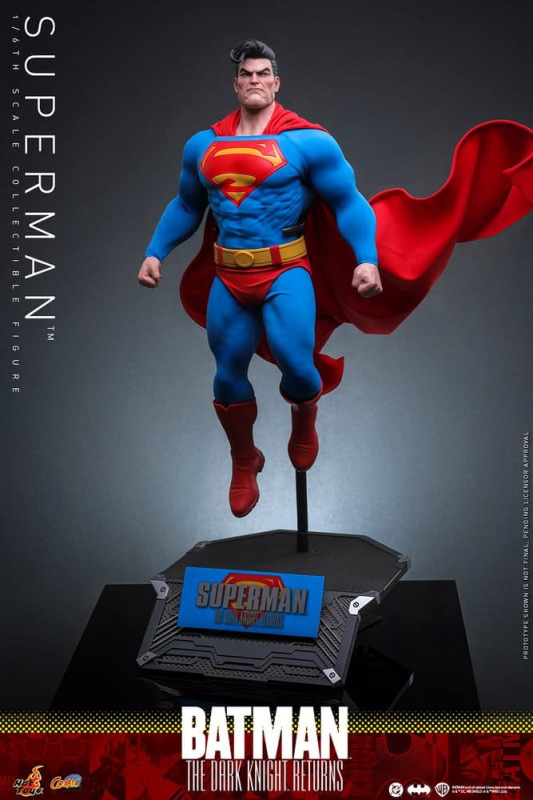 Batman: The Dark Knight Returns Comic Masterpiece Action Figure 1/6 Superman 34 cm 11
