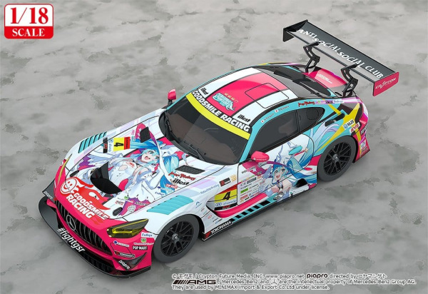 Hatsune Miku GT Project Vehicle 1/18 Good Smile Hatsune Miku AMG 2024 Season Opening Ver. 26 cm 1