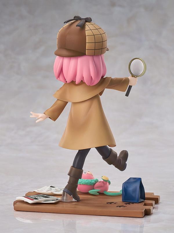 Spy x Family PVC Statue 1/7 Anya Forger: Detective Ver. 17 cm 4