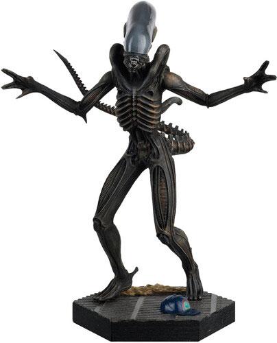 The Alien vs. Predator: Xenomorph Drone 1/16 Collection Statue - Eaglemoss