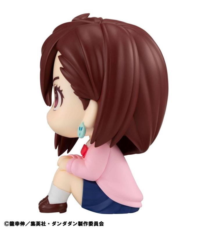 Dandadan Look Up PVC Statue Momo 11 cm 5