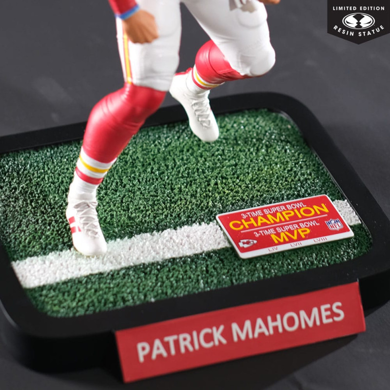 NFL Kansas City Chiefs Statue Statue 1/6 Patrick Mahomes 30 cm 8