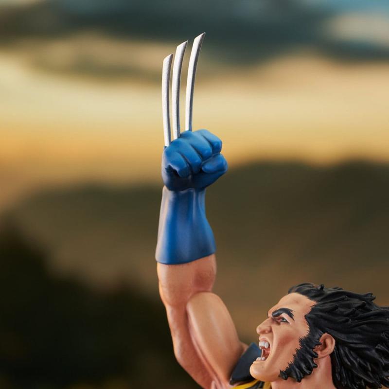 Marvel Gallery PVC Diorama 90's Comic Wolverine 28 cm 7