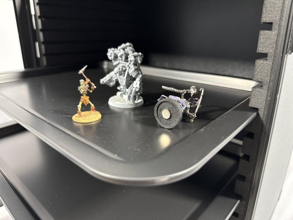 Evoretro Display and Carry Case for Collectible Figures and Models 45 x 37 cm 14