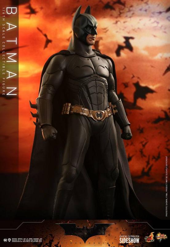 Batman Begins: Batman 1/6 Movie Masterpiece Action Figure Exclusive - Hot Toys