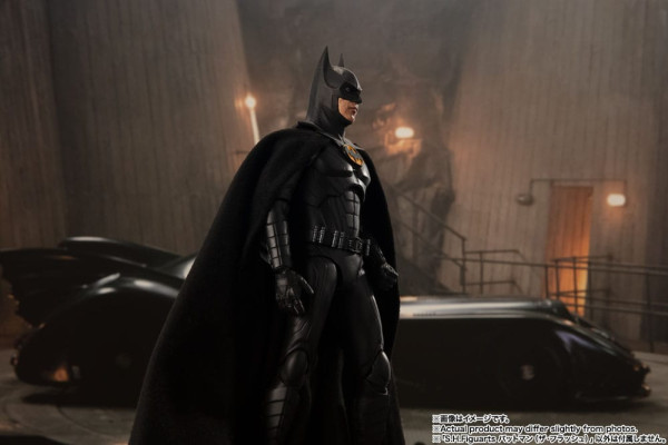 The Flash S.H. Figuarts Action Figure Batman 15 cm 7