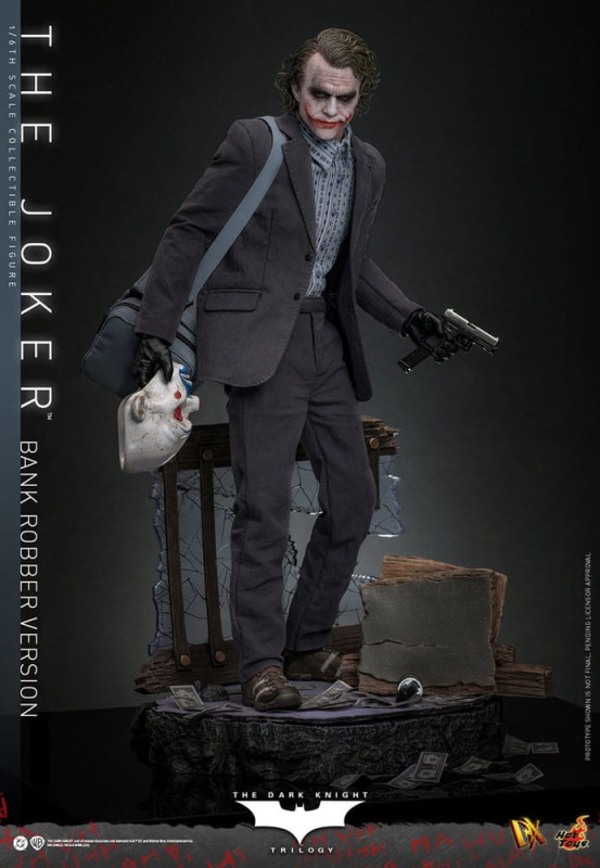 The Dark Knight DX Action Figure 1/6 The Joker (Bank Robber Version) 30 cm 5