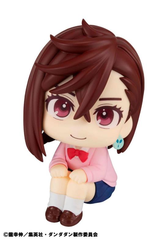 Dandadan Look Up PVC Statue Momo 11 cm 2