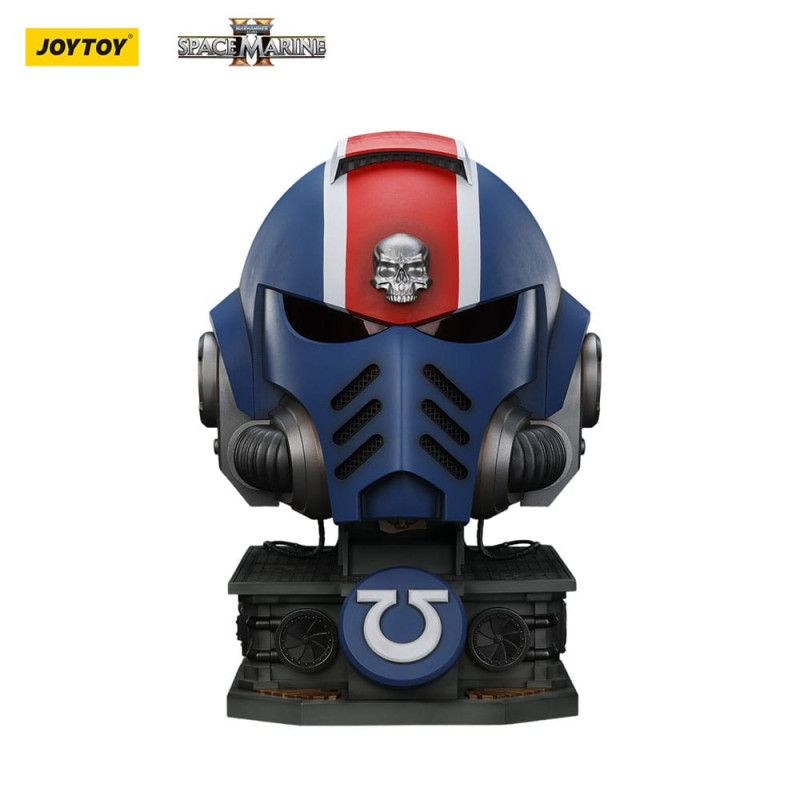 Warhammer 40,000: Space Marine 2 Replica Ultramarines Lieutenant Titus helmet with Display Stand 44 6