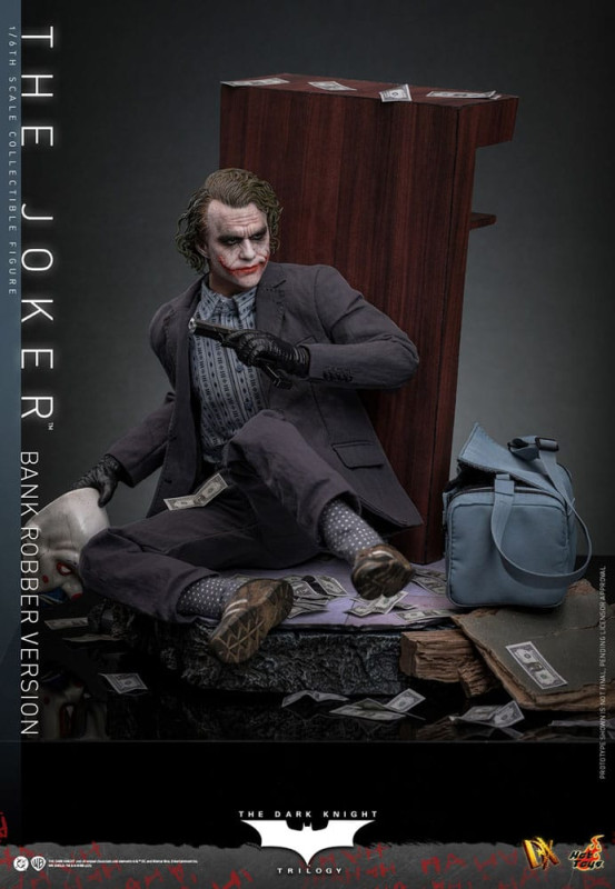 The Dark Knight DX Action Figure 1/6 The Joker (Bank Robber Version) 30 cm 3