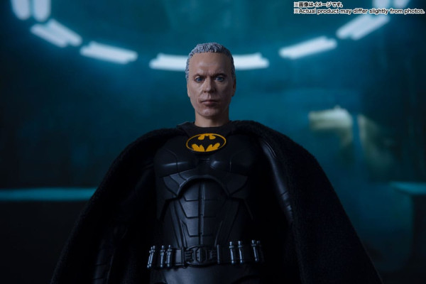 The Flash S.H. Figuarts Action Figure Batman 15 cm 6