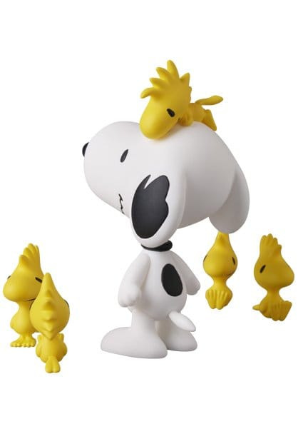 Peanuts UDF Series 19 Mini Figure Happiness is all your friends 8 cm 1