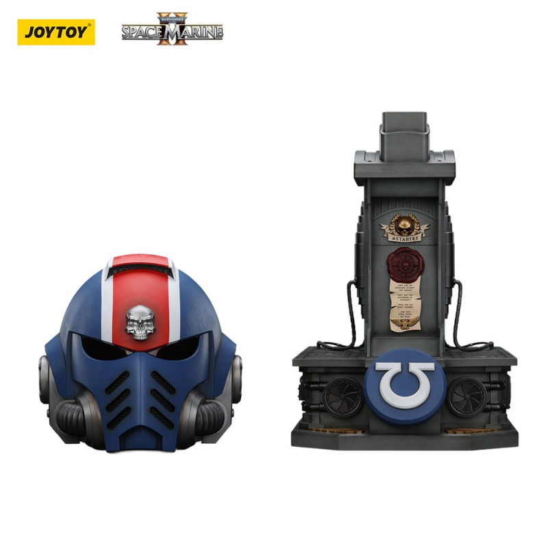 Warhammer 40,000: Space Marine 2 Replica Ultramarines Lieutenant Titus helmet with Display Stand 44 10