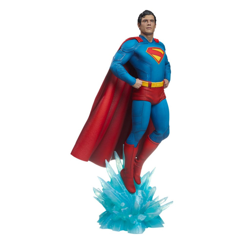 Superman (2025) Premium Format Statue Superman 61 cm