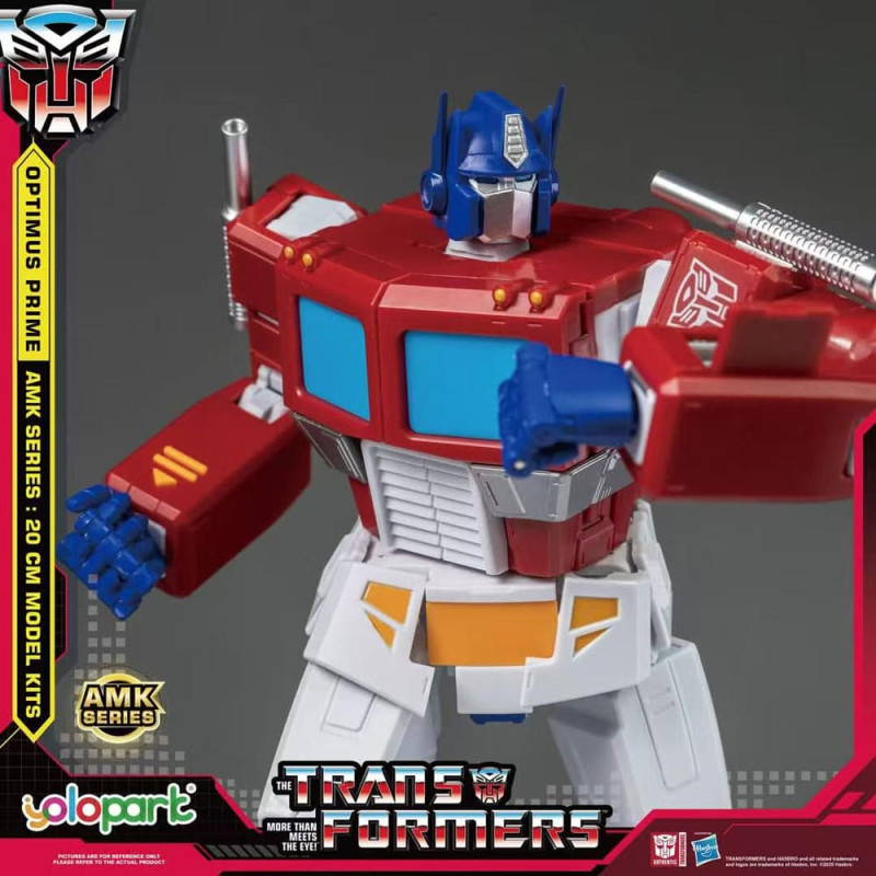 Transformers Generation One AMK Series Plastic Model Kit Optimus Prime 20 cm 1