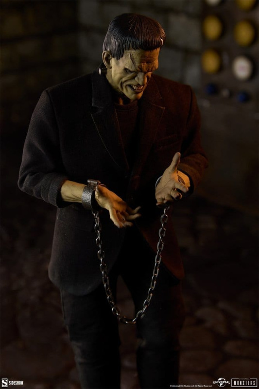 Universal Monsters Action Figure 1/6 Frankenstein (Deluxe Plus Edition) 33 cm 11
