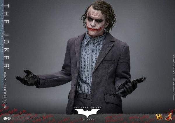 The Dark Knight DX Action Figure 1/6 The Joker (Bank Robber Version) 30 cm 13