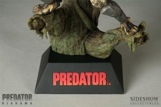 Predator DIORAMA Exclusive Sideshow